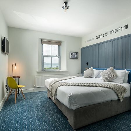 O'Dwyers The Villa ウォータービル エクステリア 写真
